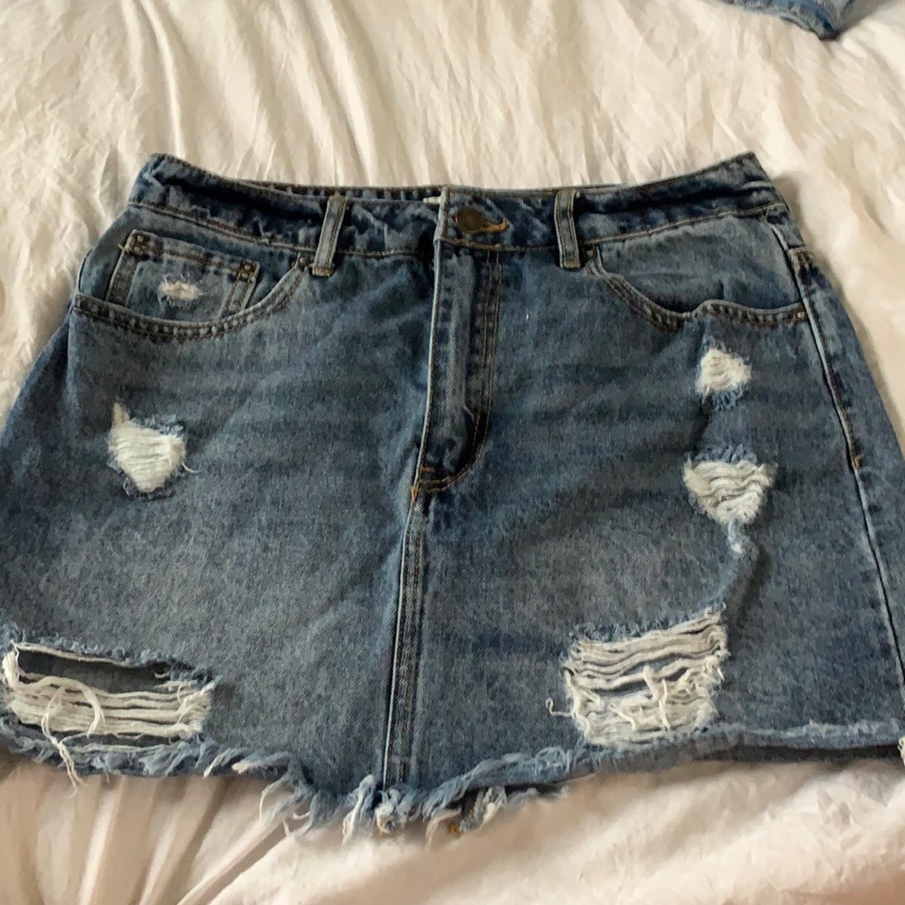 Forever 21 denim skirt
